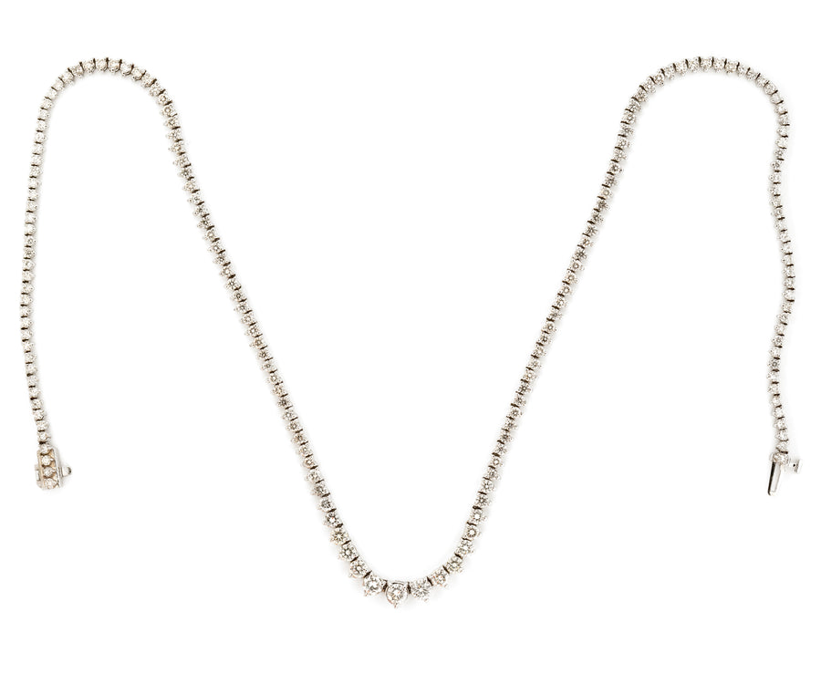 Graduated Diamond Tennis Necklace